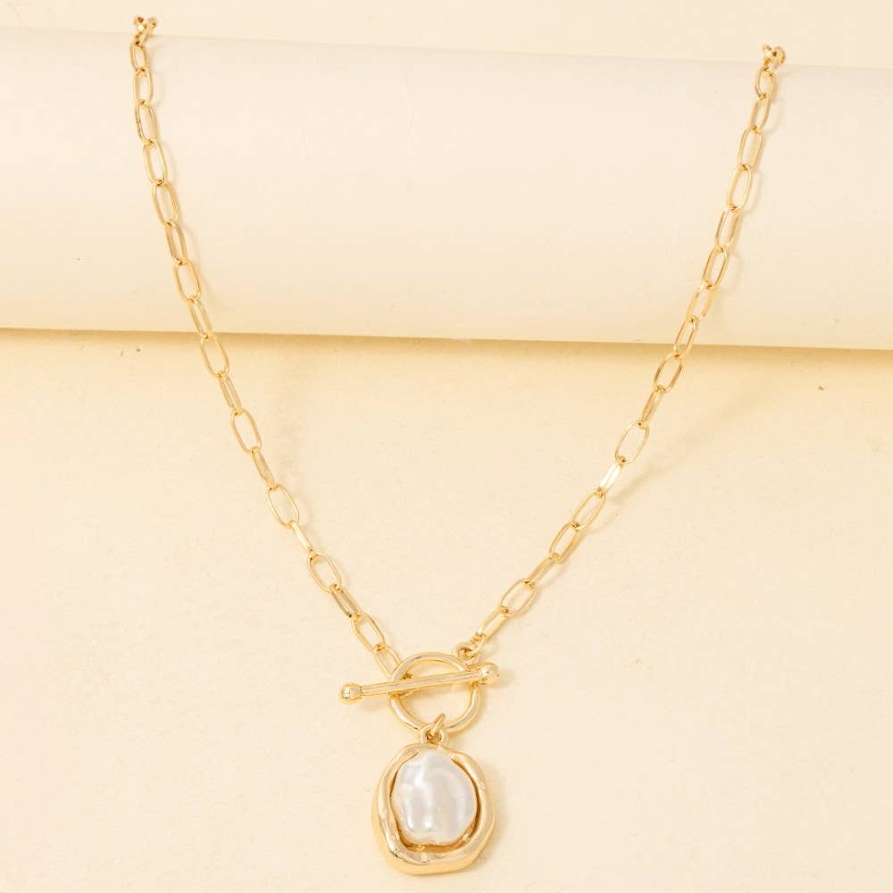 Pearl Pendant Dainty Toggle Chain Necklace