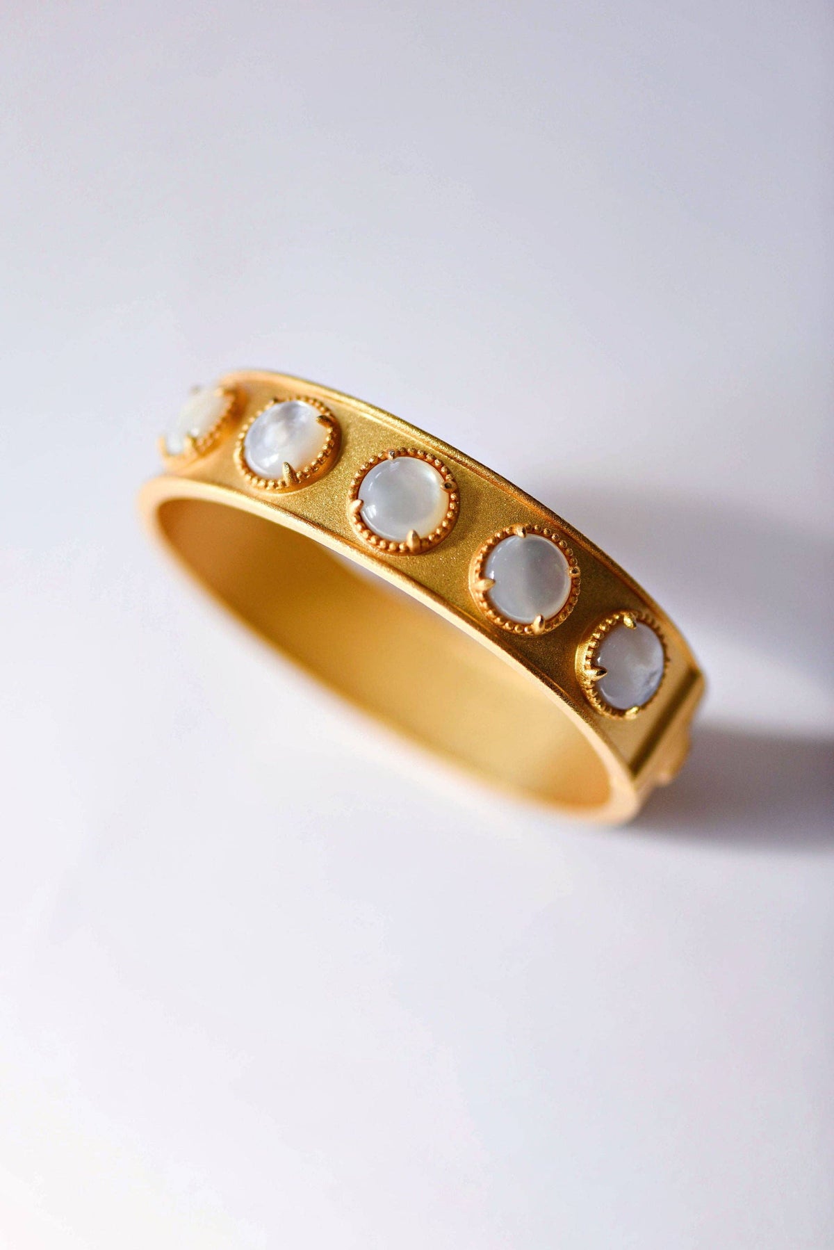 Clara Bangle