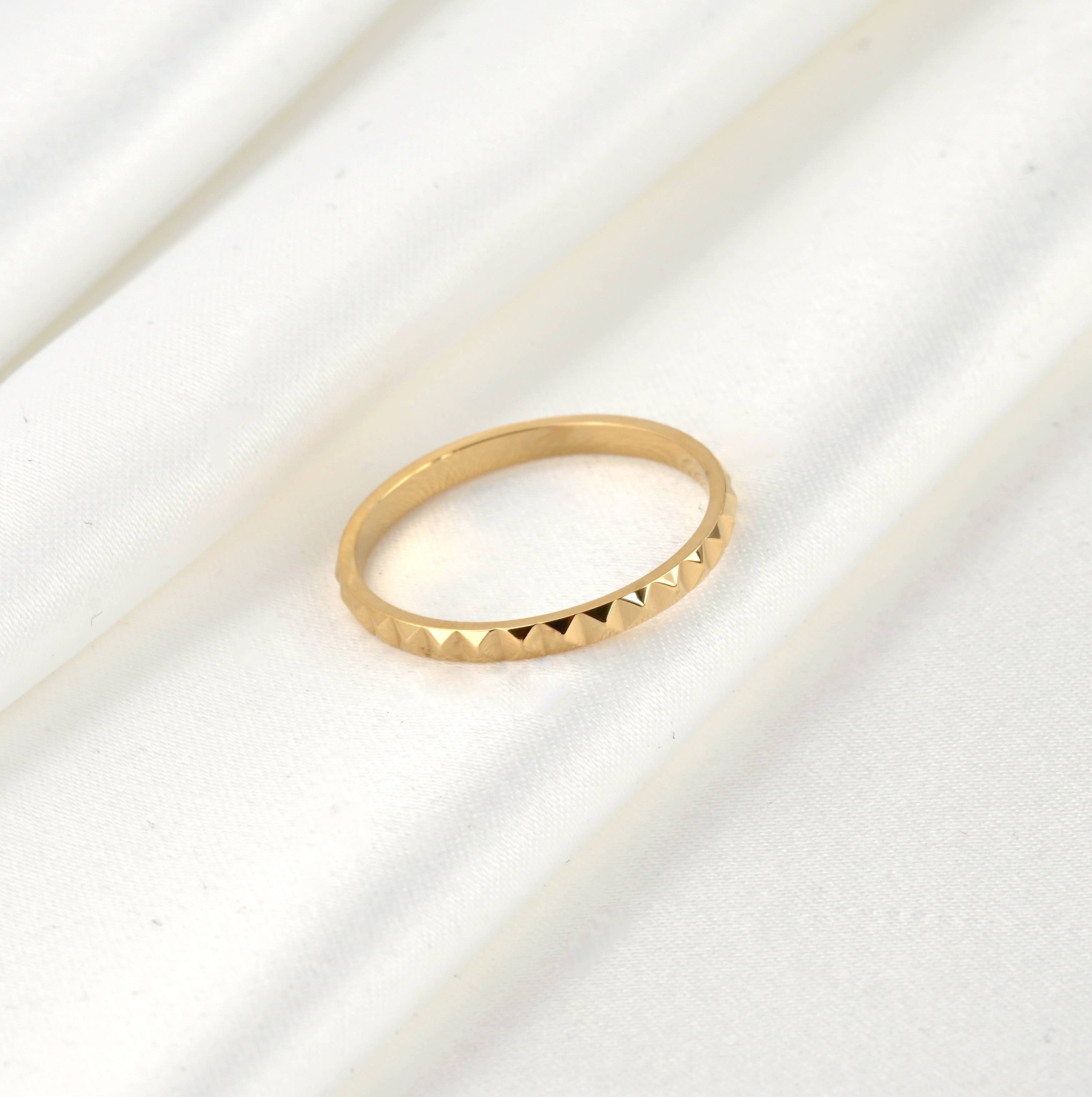 18k Gold Thin Stacker Ring - Waterproof Pyramid Ring