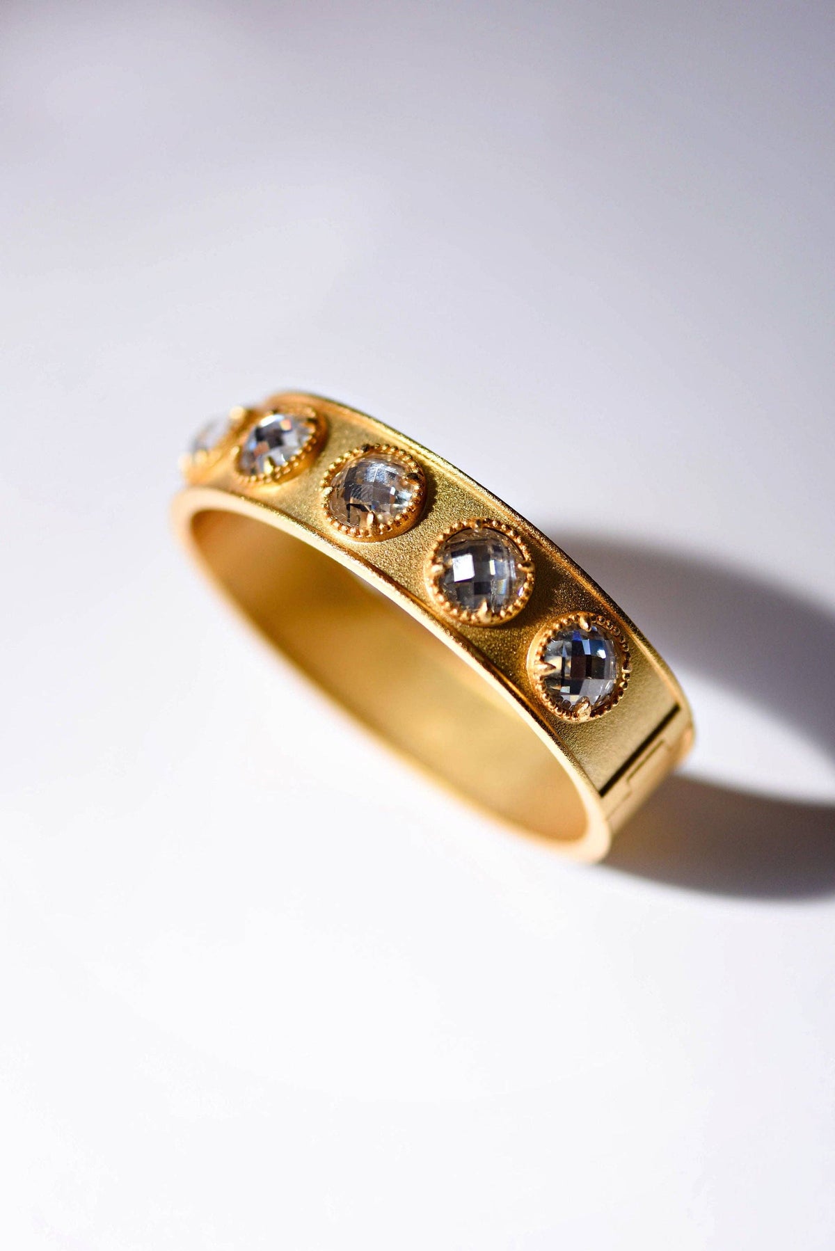 Clara Bangle